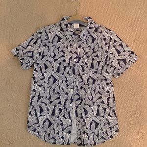 Boys Gymboree button down shirt sleeve shirt, size M